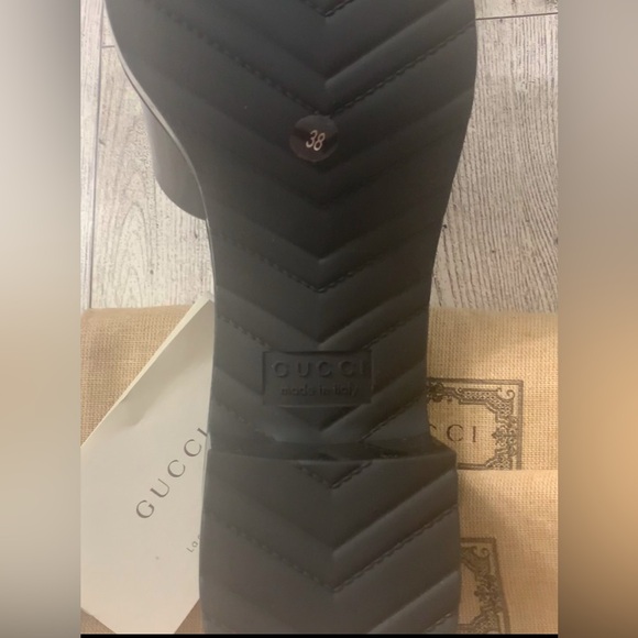 💯 Authentic Gucci Paltform Block Jelly Black Sandals Size 8 - Picture 5 of 5